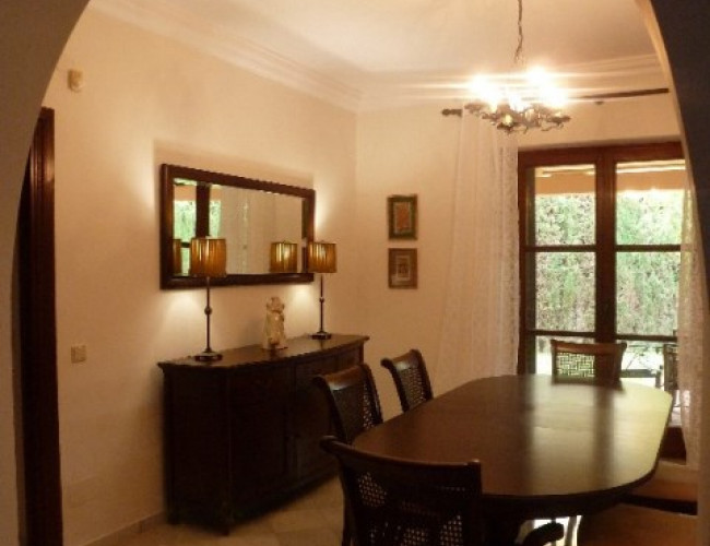 Dining room-8d993b5e5e